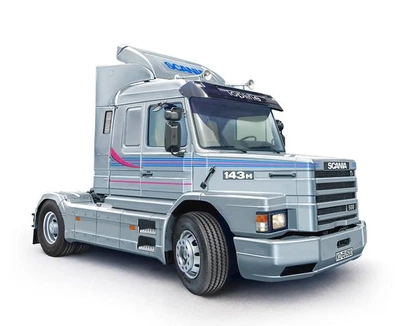 Збірна модель 1:24 автомобіль SCANIA T 143M 500 Topline Italeri 0736