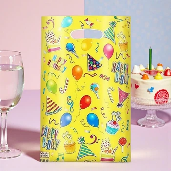 Подарункові пакети дитячі поліетиленові Happy Birthday 16 х 25 см 10 шт (031537)