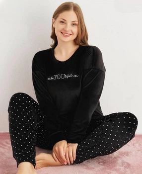 Піжама жіноча Pijamoni 5XL велюрова чорний кофта зі штанами