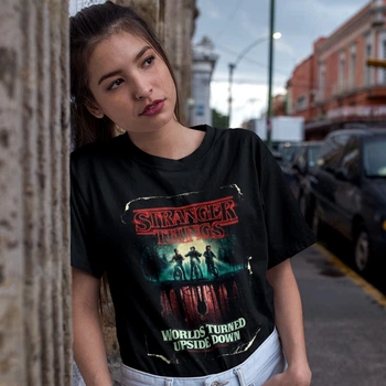 Футболка Stranger Things (Worlds Turned Upside Down) S чорний