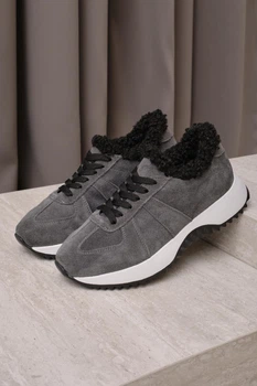 Женские зимние кроссовки PARADIZE SHOES из темно-серой замши с черной меховой опушкой на белой подошве 37 размер (стелька 24 см)