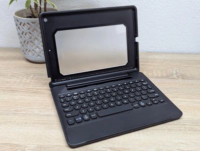 Чехол клавиатура ZAGG Rugged Education Keyboard для планшетов Apple iPad 10.2 дюйма - Б/У