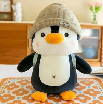 Мягкая плюшевая игрушка Пингвин с рюкзачком в серой шапке 25 см
