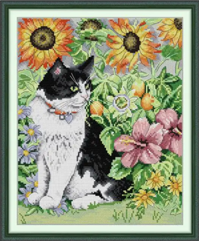 Набор для вышивания по нанесённой на канву схеме “Cat in flower”. AIDA 14CT printed , 30*35 см.