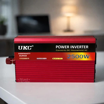 Инвертор преобразователь напряжения 12В-220В 2500 Вт UKC, автомобильный инвертор с USB разъемом и цифровым дисплеем для ноутбуков, освещение, зарядное устройство, аудио- и видеотехники Красный, AR-2500M