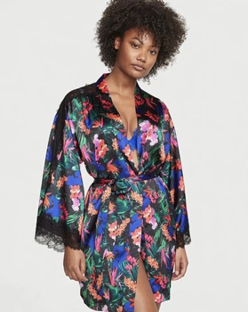 Сатиновий халат Victoria’s Secret Чорний з різнобарвним XS/S