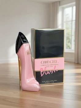 Carolina Herrera Good Girl Blush духи женские, нежный шипрово-цветочный шлейф с цитрусом бергамота, розой и ванилью