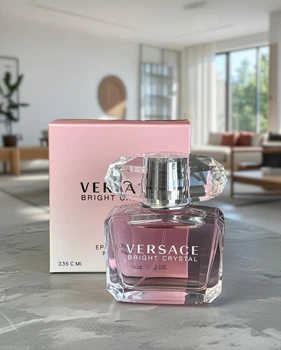 Versace Bright Crystal духи женские, лёгкий цветочно-фруктовый шлейф с гранатом, пионом и мягким мускусом