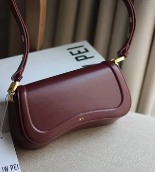 Жіноча сумка JW PEI Joy Bag бордовий колір