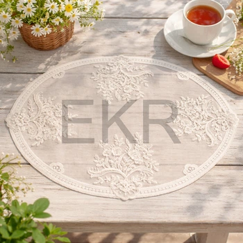 Мереживна серветка на стіл Classic Lace 30 х 43 см (445-257)