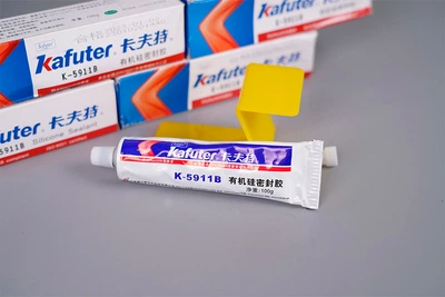 Профессиональный термостойкий черный клей герметик для фар Kafuter K-5911B, 100 г. Lemarix (S01-0013)