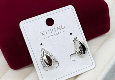 Сережки Xuping из медицинской стали сережки для уха женские бижутерия под серебро капли с камешками