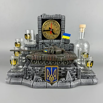 Набор штофов с рюмками с вставками + бутылка 500 мл с детализированным танком "Т-72Б" подарок для отца, брата, дедушки PA_1075_3