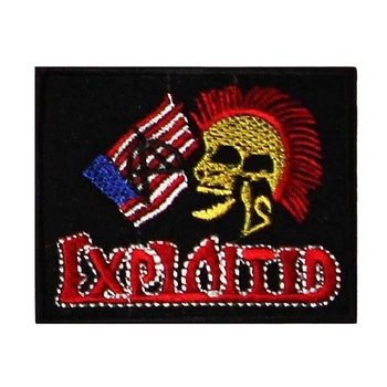 Нашивка The Exploited череп з прапором вишита 1500000445