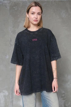 Женская Оверсайз Футболка Черная С Принтом Pink 1702 Without S/M (382022)