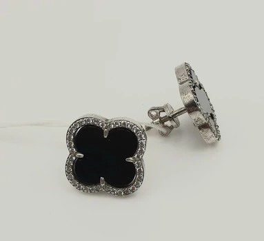 Сережки-пусети "Клевер" зі срібла з оніксом (2444Rb)