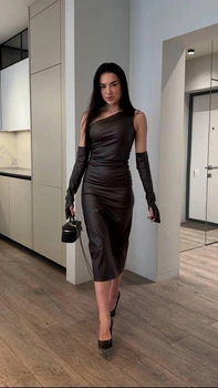 Жіноча сукня з екошкіри шоколадна S с1525.1302