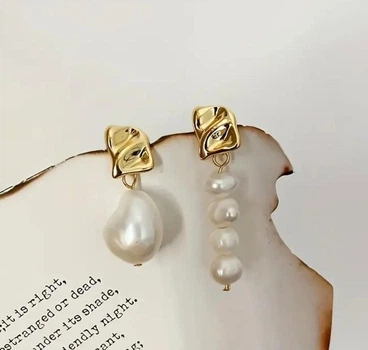 Сережки асимметричные с жемчужинами Золотой Белый (2135)