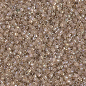 DB-1731 Бісер Miyuki Delica Beads 11/0 (райдужний бежевий), 50 г