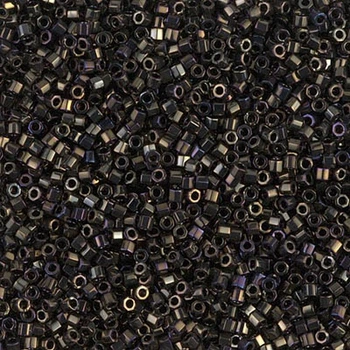 DBC-7 Бісер Miyuki Delica Beads Cut 11/0 (рубка темне золото), 50 г