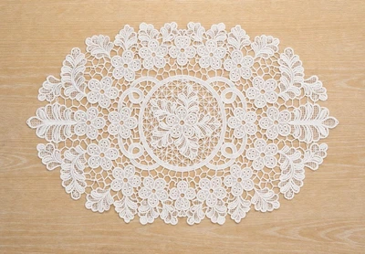 Мереживна сервірувальна серветка 30*45 см Heritage Lace, колір - молочно-білий (445-278)