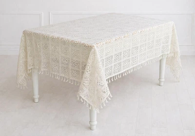 Скатерть хлопчатобумажная вязаное кружево с кистями 110*126 см, Boho Crochet, цвет - натуральный беж (445-288)