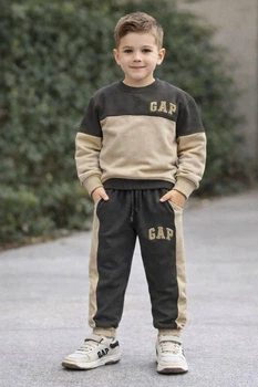 Спортивный костюм Gap на мальчика 146-152 см серо-бежевый
