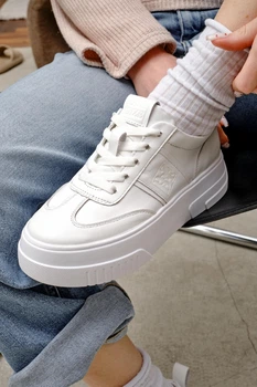 Стильные кеды PARADIZE SHOES кожаные белого цвета на высокой подошве в цвет верха 38 размер (стелька 24,6 см)