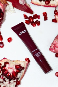 Блеск для губ Pomegranate Wine Lipss 8 ml