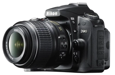Зеркальный фотоаппарат Nikon D90 (Nikkor AF-S 18:55mm 1:3.5-5.6G VR) - Б/У