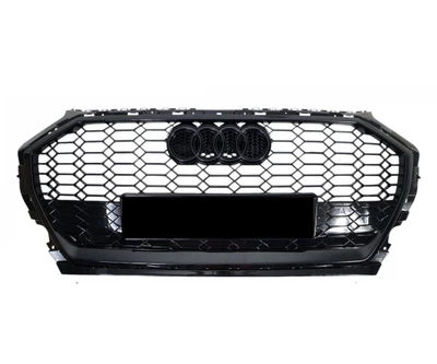 Решітка радіатора Audi Q5 2020-2023 (Q5-RS213)