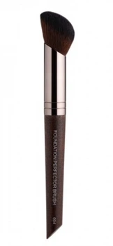 Кисть профессиональная для тональной основы Bogenia Professional Foundation Perfector Brush BG200 №004