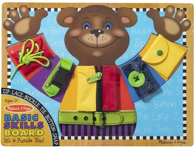 Развивающая доска Melissa & Doug для обучения одеванию 6075184 (681147006133)