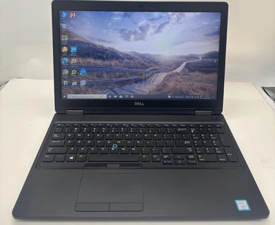 Ноутбук Dell Latitude 5590 / 4 ядра 8 потоків Intel Core i5-8250U 1.6-3.4GHz / 8Gb DDR4 + вільний слот 128Gb SSD 2.5 / Екран 15.6 (1366х768) - Б/У