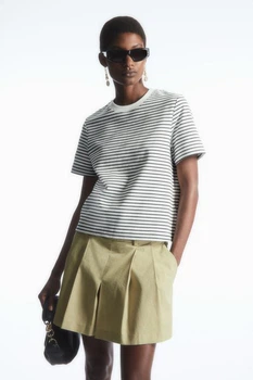 Футболка жіноча COS clean cut regular t-shirt 0960679006 XS Біло-чорний