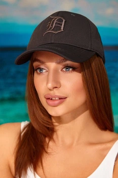 Стильна жіноча бейсболка кепка «D-Style» — 1315 сірий