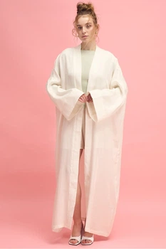 Халат Leinle 48(XL) Молочный (138839)