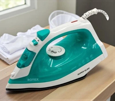 Праска Rotex 1600 Вт з паровим ударом 80 г/хв та антипригарною підошвою, для речей та одягу Зелений (І2)