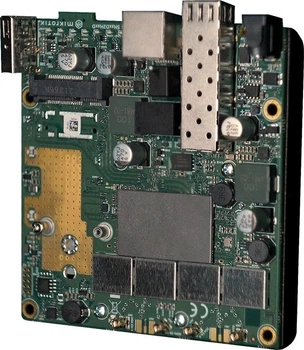 Router MikroTik L23UGSR-5HaxD2HaxD