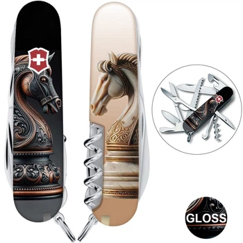 Швейцарский складной нож 91мм Victorinox HUNTSMAN ZODIAC Шахматный конь 1.3713.3.Z5310pk