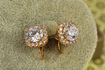 Серьги клипсы Xuping Jewelry Принцесса с белым камнем 11 мм золотистые