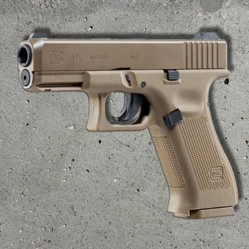 Пневматичний пістолет Umarex Glock 19X 4.5 мм (5.8368) coyote, сталеві кульки BB, CO₂