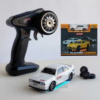 Дрифт машинка БМВ на радиоуправлении BMW M3 E30 Mini Drift 1:43, 4WD, до 15 км/ч, LED подсветка, USB зарядка, для дрифта (Белый)