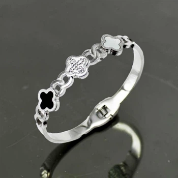 Женский браслет Конюшина четырехлистник в стиле Van Cleef серебристый