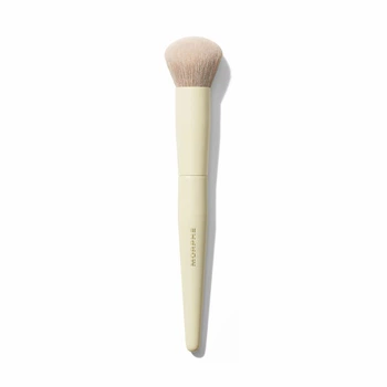 Скошенная кисть для тонального крема Buttery Blends M108 MORPHE Buttery Blends M108 Slanted Foundation Brush