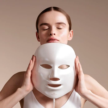Светодиодная маска для лица Project E Beauty LightAura