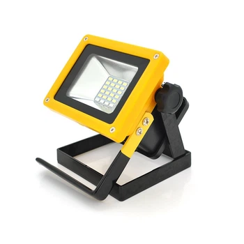 Переносний ліхтар-прожектор R15 (20W), 24 LED(SMD), 3 режими роботи, заряд від 5V, батарея 3*(18650/6800ma/h), Box (UG-26135)