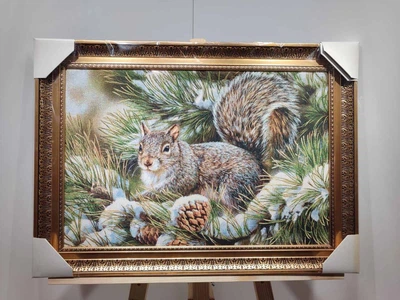 Картина гобеленовая в багетной раме Белочка 40x60см. №G345