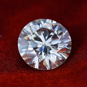 Moissanite Муассанит белый 0.50 ct 5.0 mm (53146)