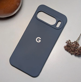 Чохол з лого "Google" з мікрофіброю Google Pixel 10 Pro XL Сірий
